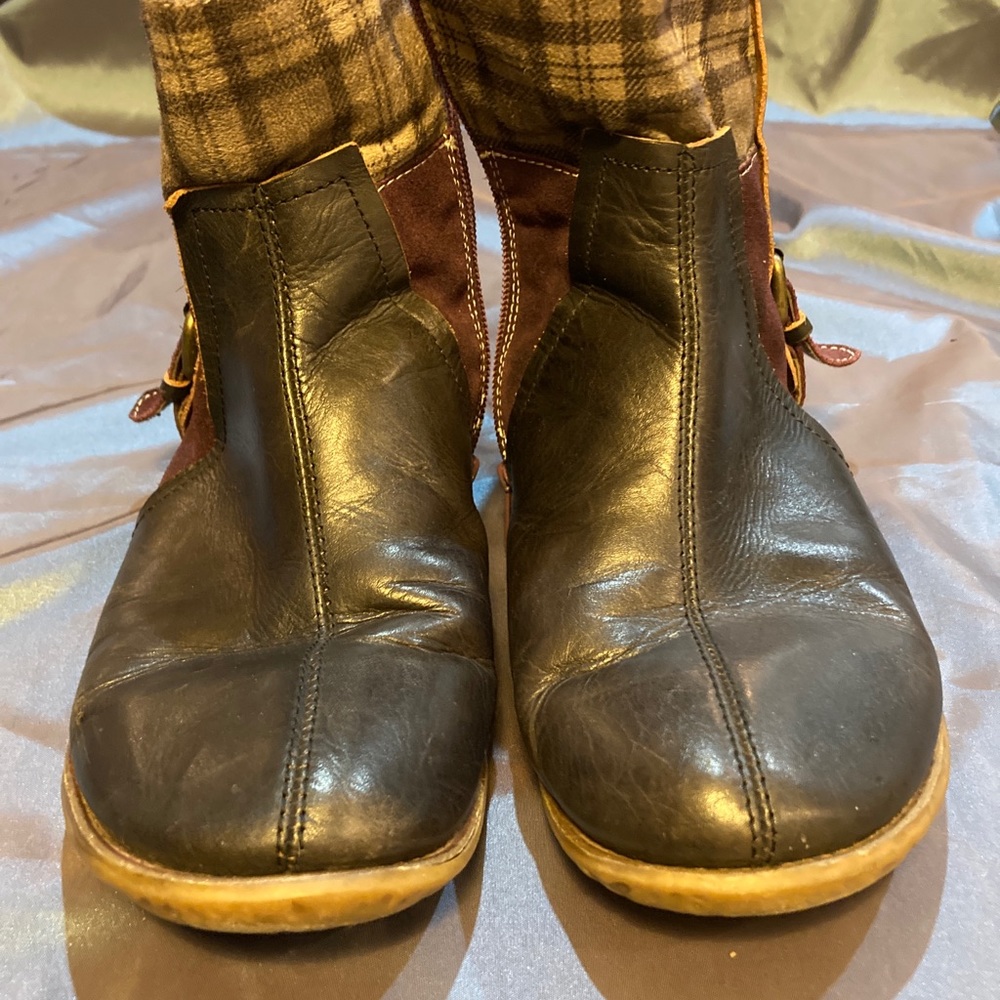 Cute plaid and leather bootie